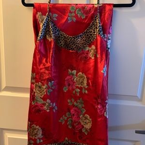 New w/tag Asian influenced PAJAMA SET (2x)